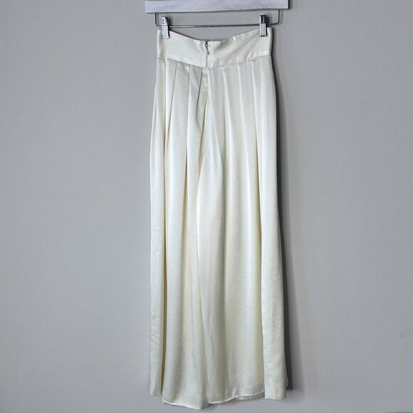 Carmen Marc Valvo Ivory Silky Satin Pleated High Rise Wide Leg Pants Size 2 - Picture 4 of 7